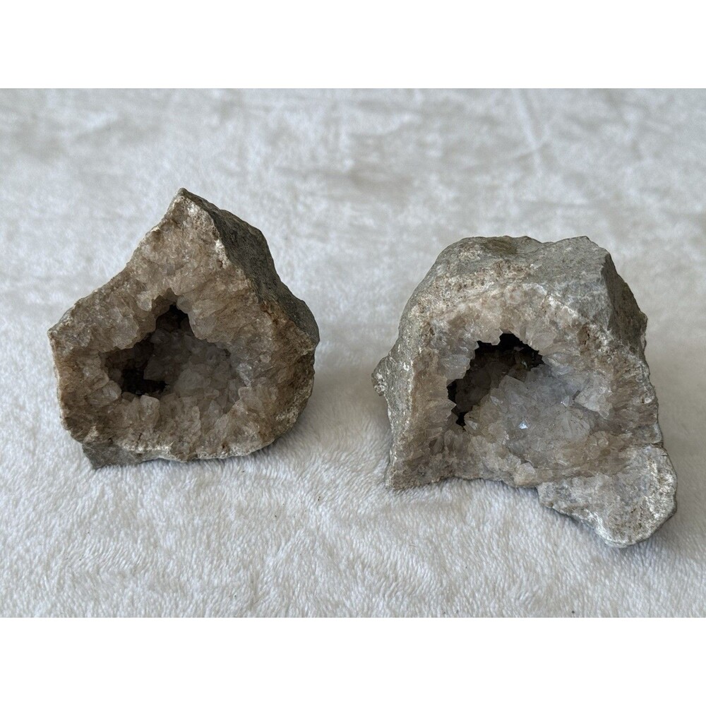 Natural Clear Quartz Crystal Cluster Split In Half Balance Chakras Brain Focus